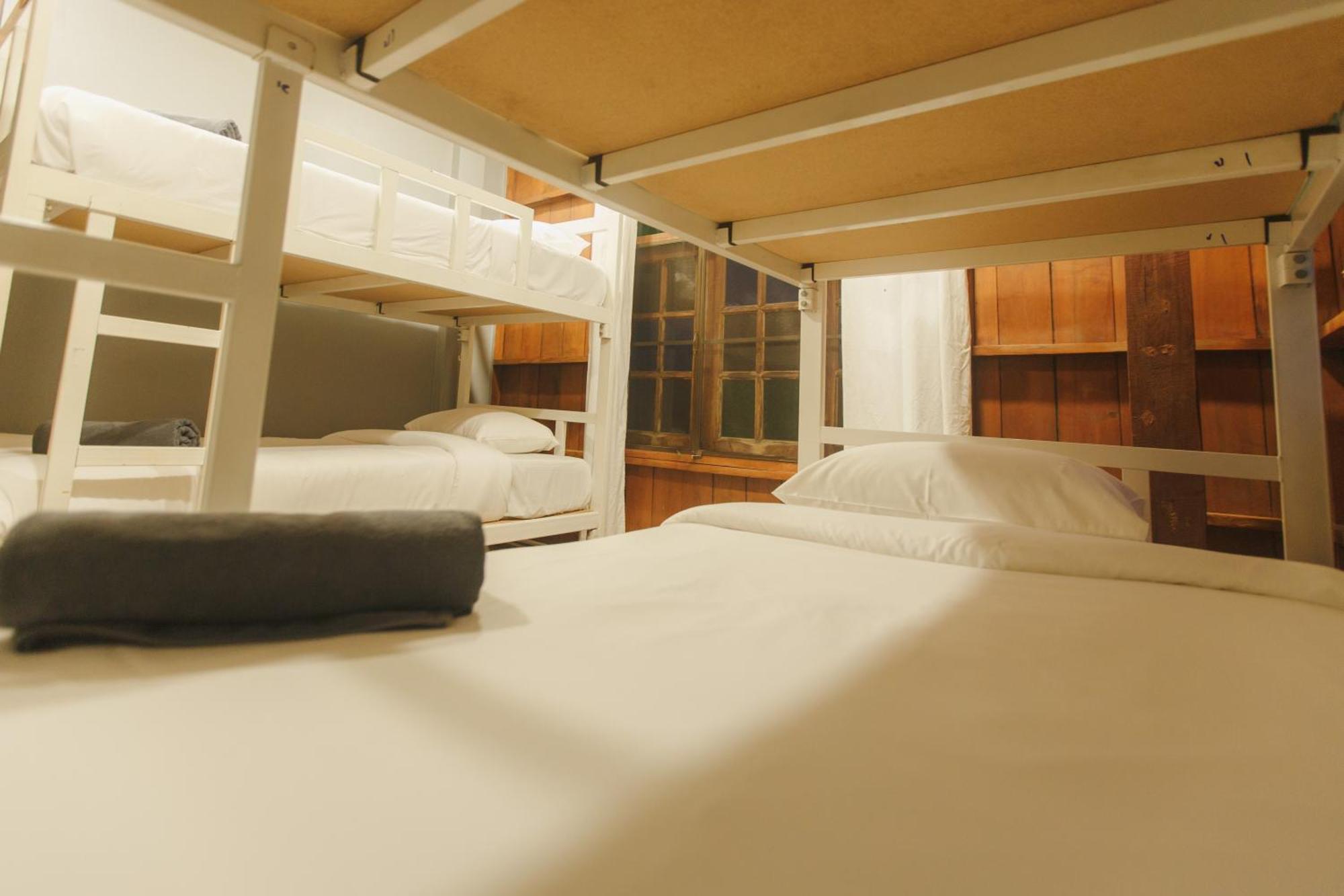 Agga Cnx Hostel Чиангмай Экстерьер фото