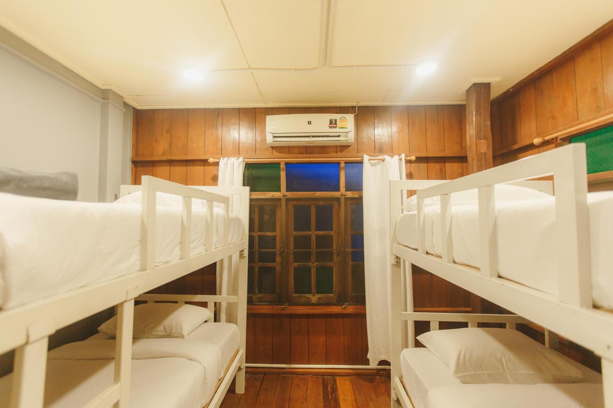 Agga Cnx Hostel Чиангмай Экстерьер фото