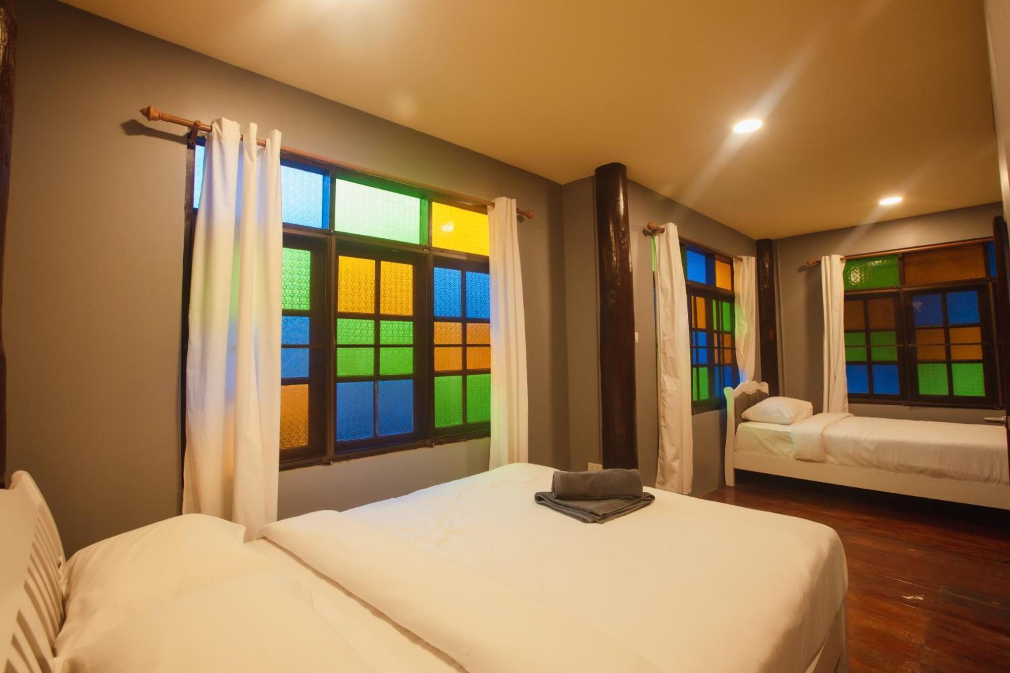 Agga Cnx Hostel Чиангмай Экстерьер фото