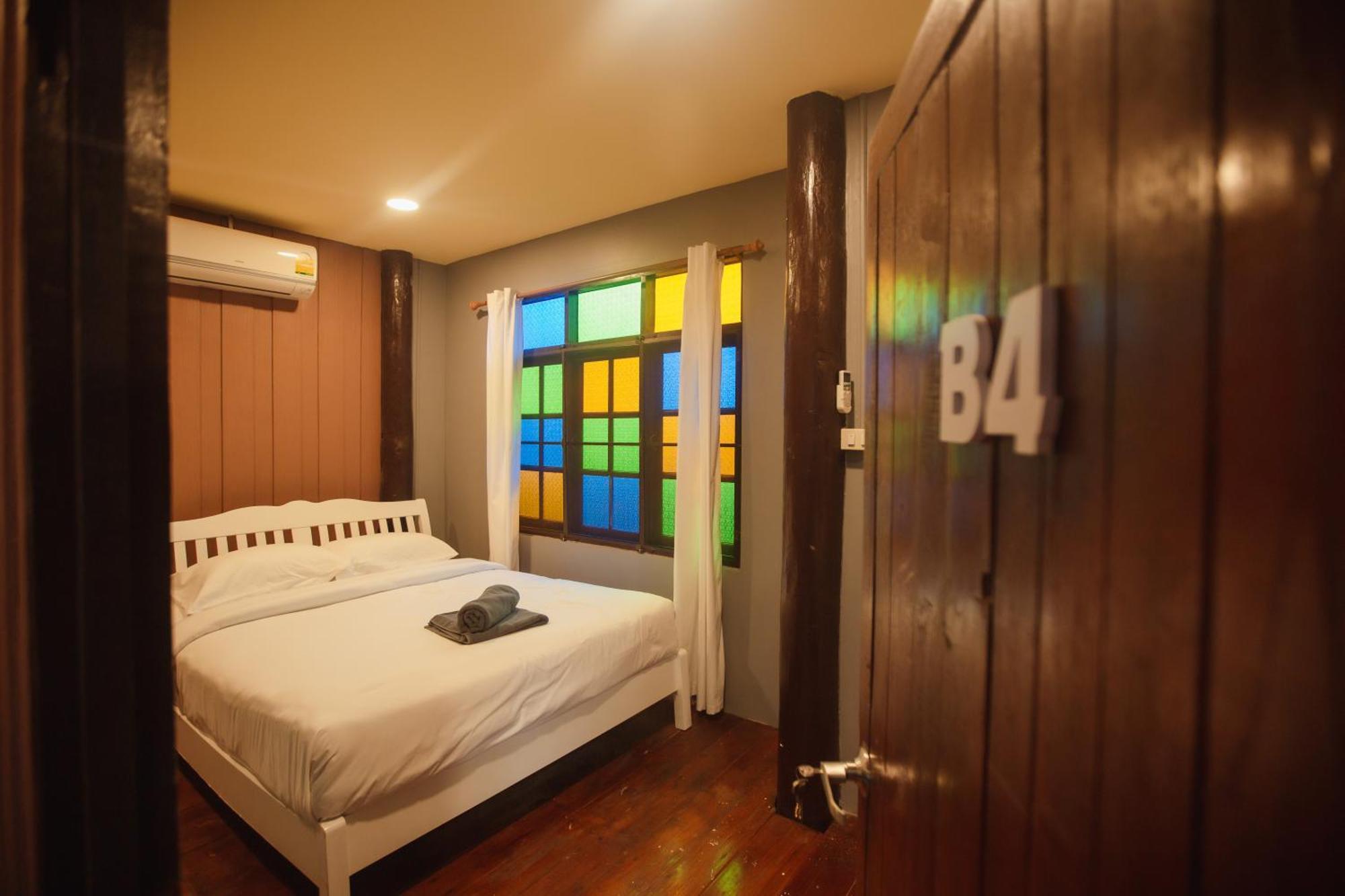 Agga Cnx Hostel Чиангмай Экстерьер фото
