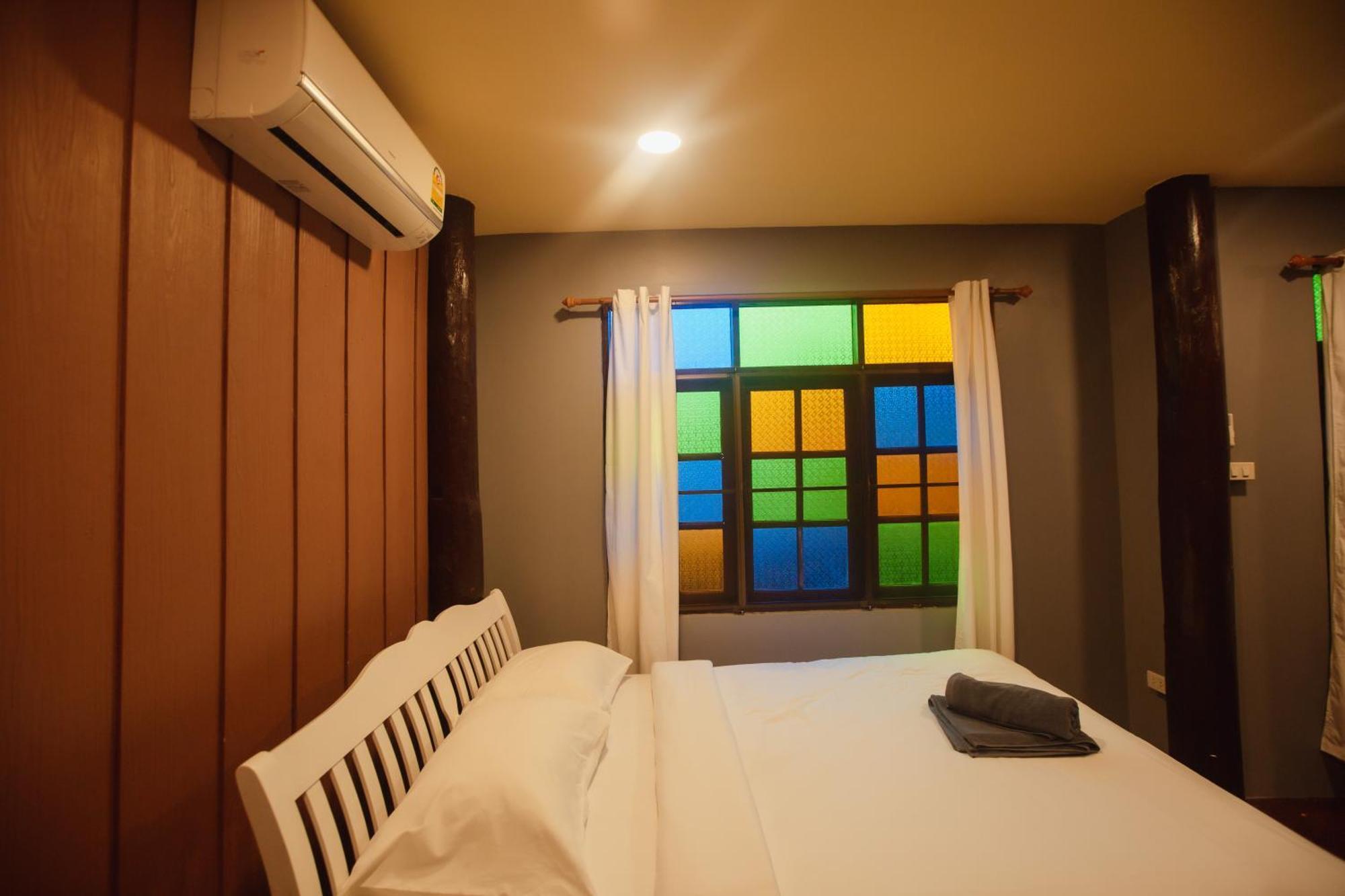 Agga Cnx Hostel Чиангмай Экстерьер фото