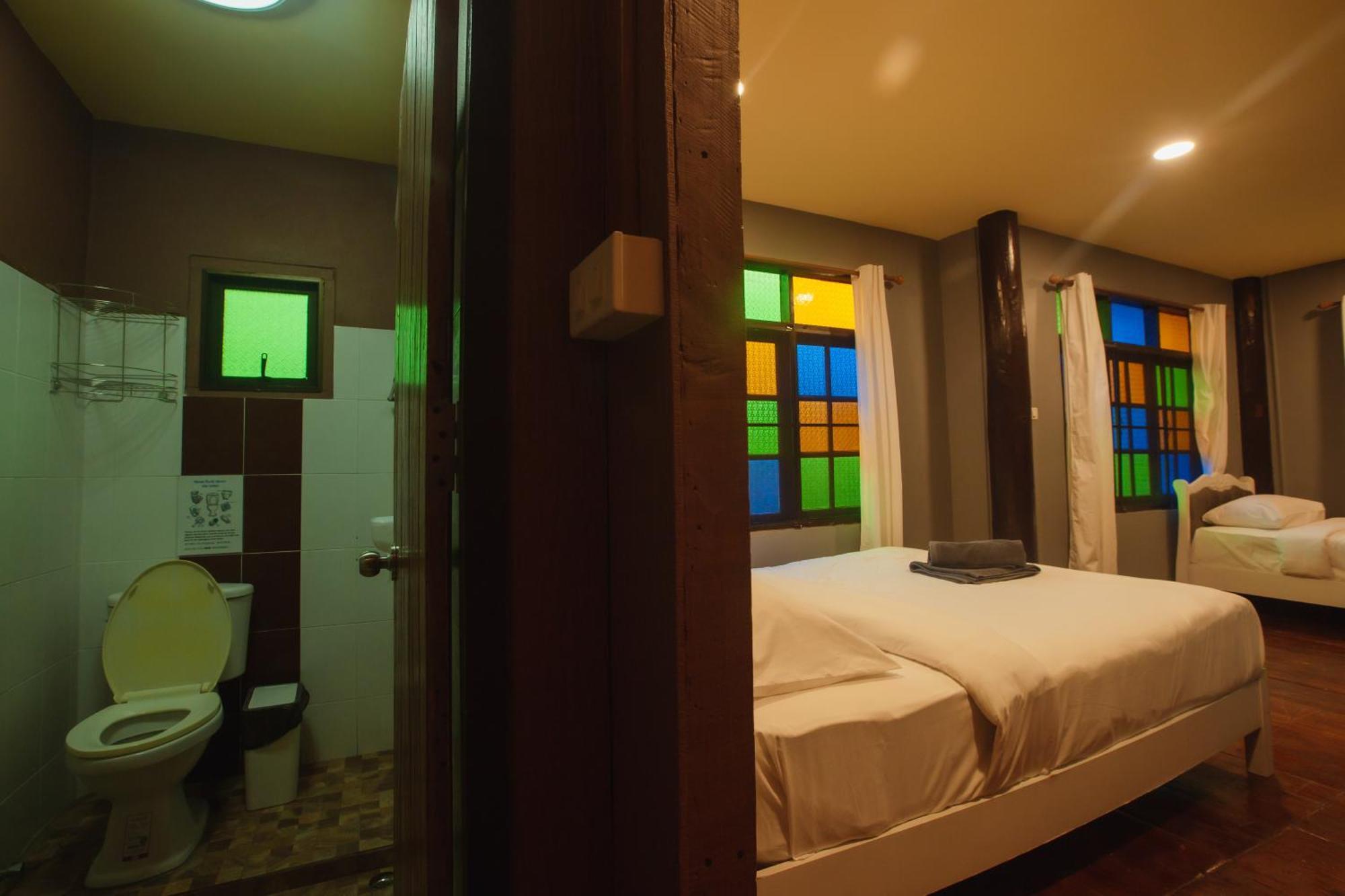 Agga Cnx Hostel Чиангмай Экстерьер фото