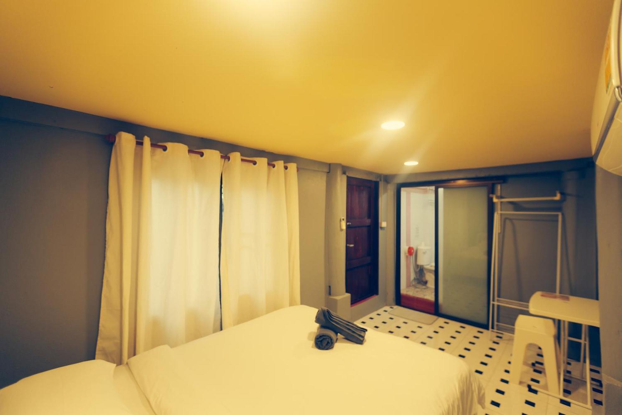 Agga Cnx Hostel Чиангмай Экстерьер фото