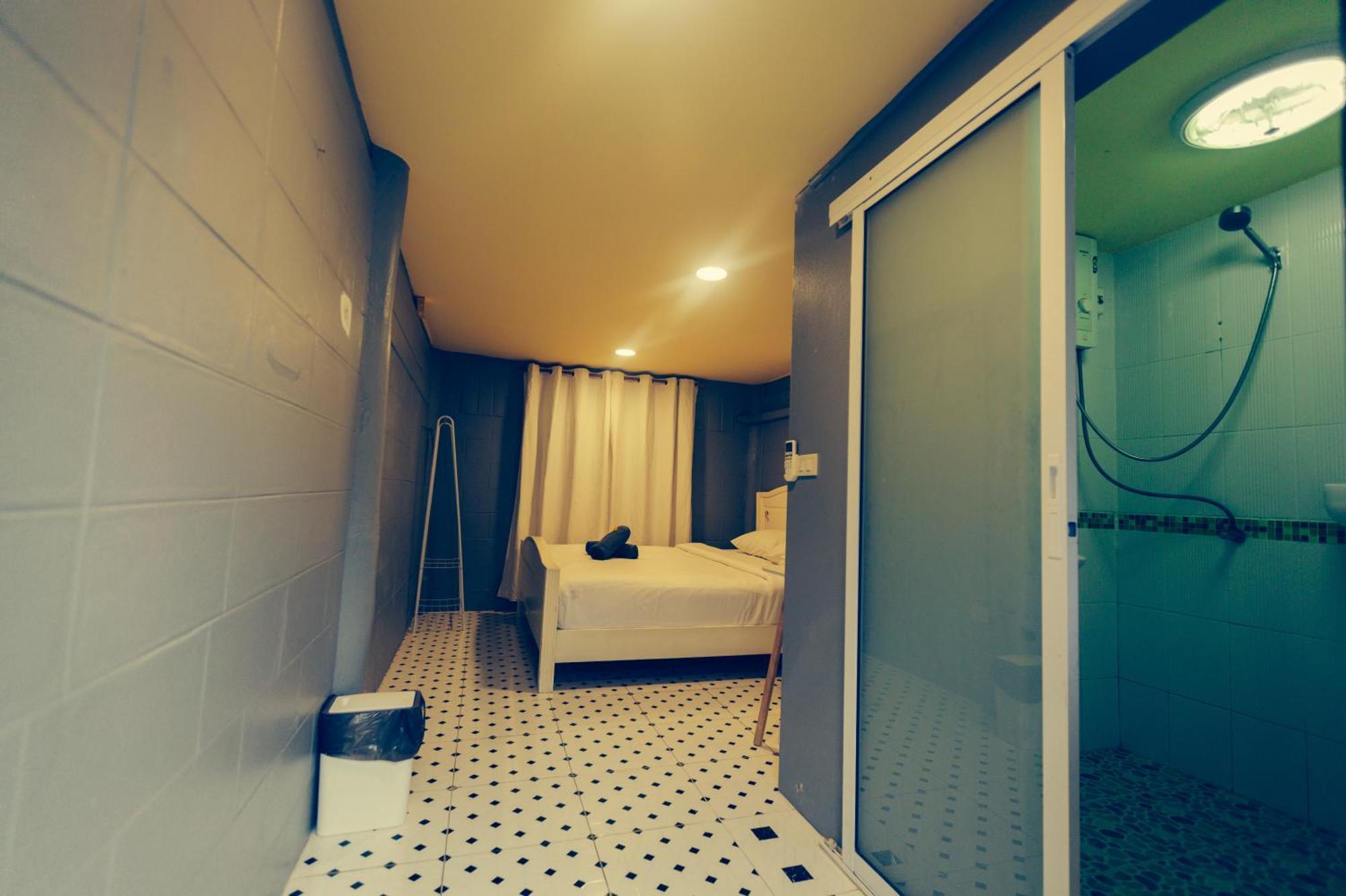 Agga Cnx Hostel Чиангмай Экстерьер фото